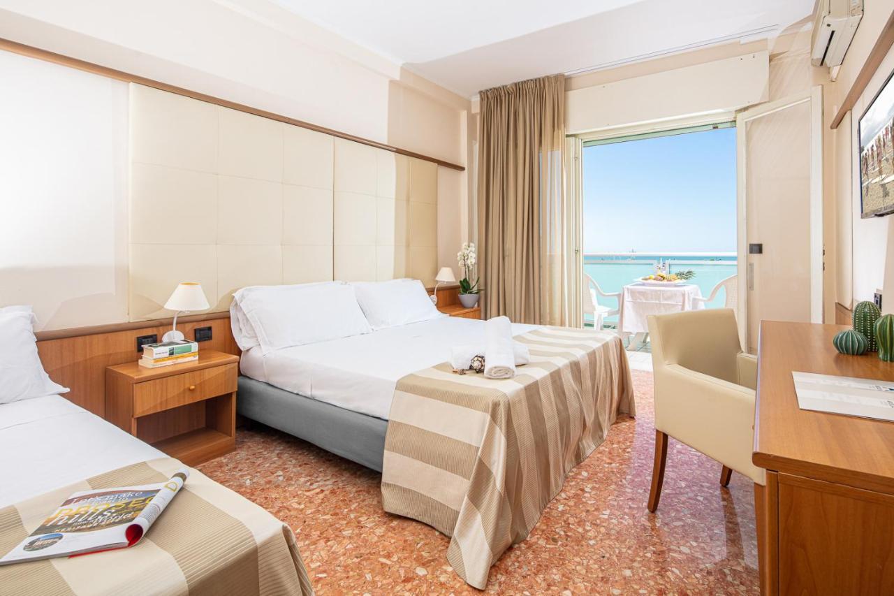 Hotel Royal Bibione Zewnętrze zdjęcie