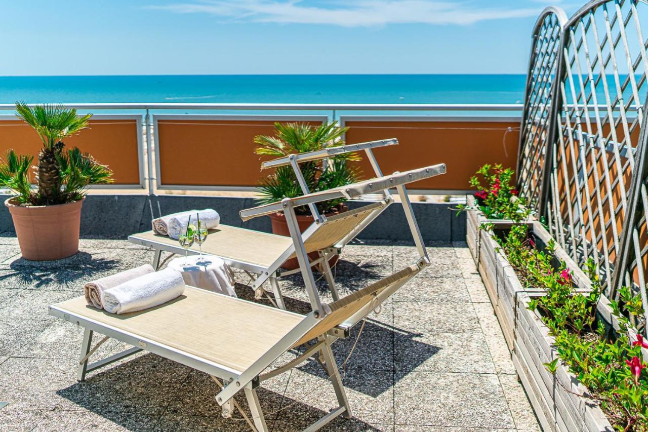 Hotel Royal Bibione Zewnętrze zdjęcie