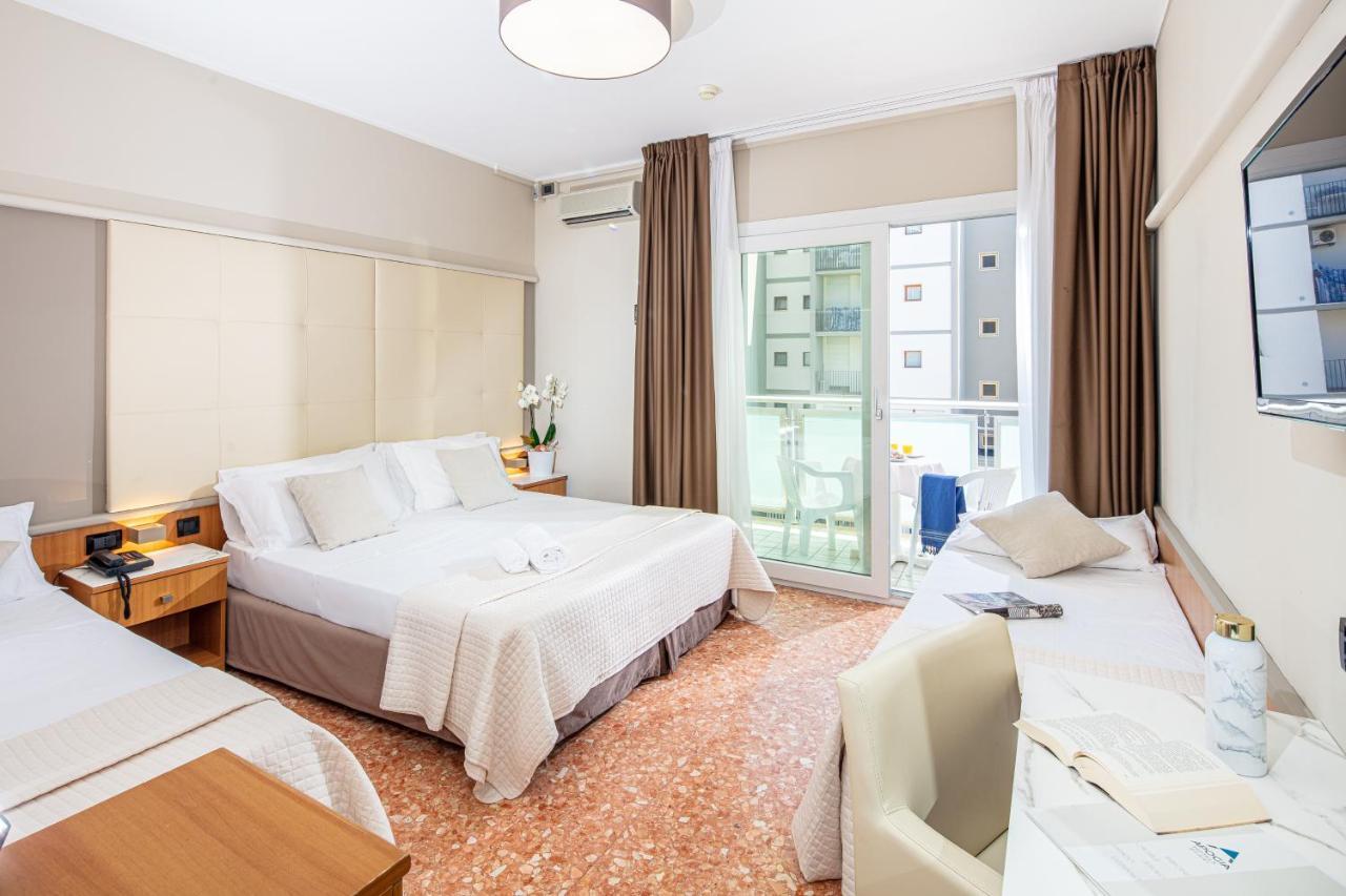Hotel Royal Bibione Zewnętrze zdjęcie