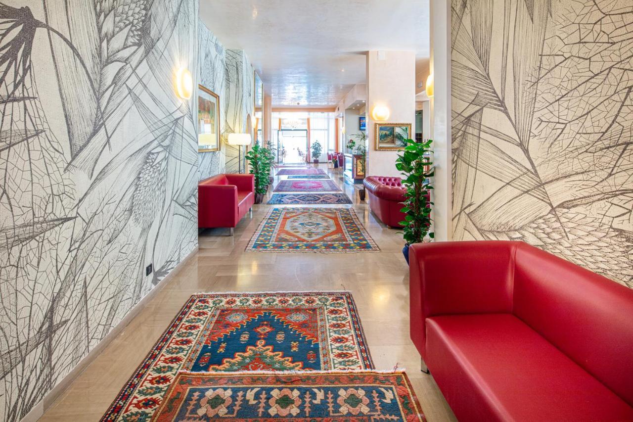 Hotel Royal Bibione Zewnętrze zdjęcie