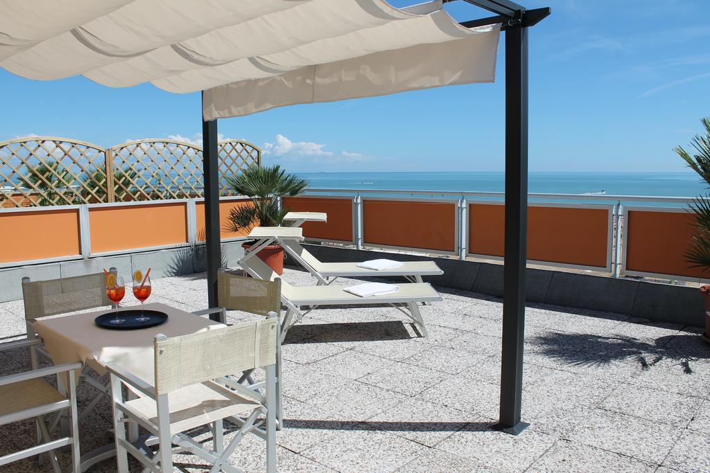 Hotel Royal Bibione Zewnętrze zdjęcie