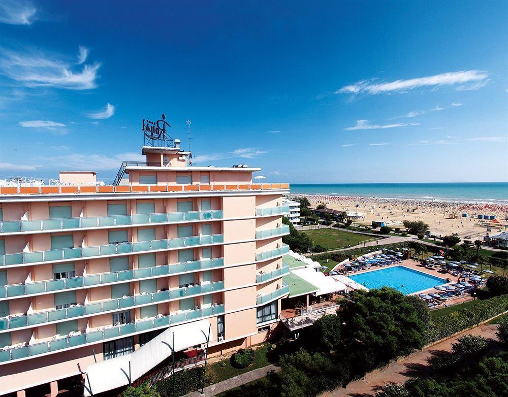 Hotel Royal Bibione Zewnętrze zdjęcie