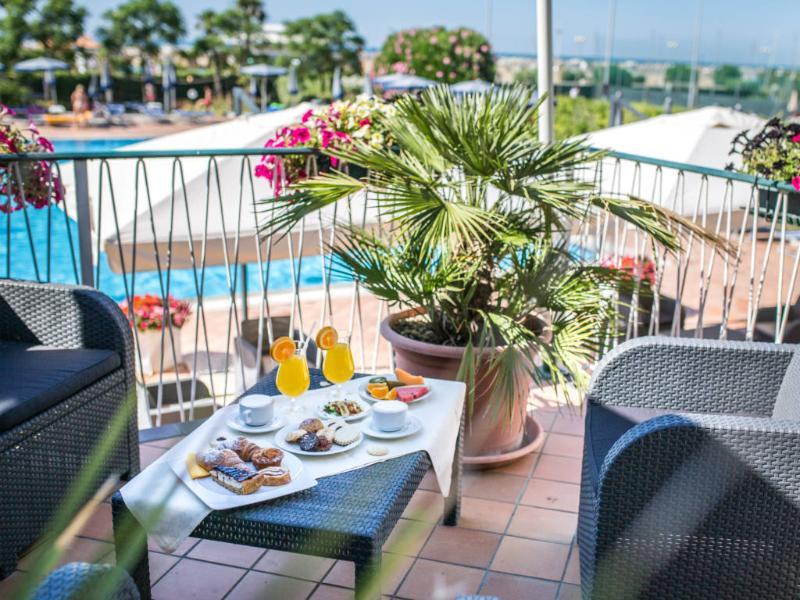 Hotel Royal Bibione Zewnętrze zdjęcie