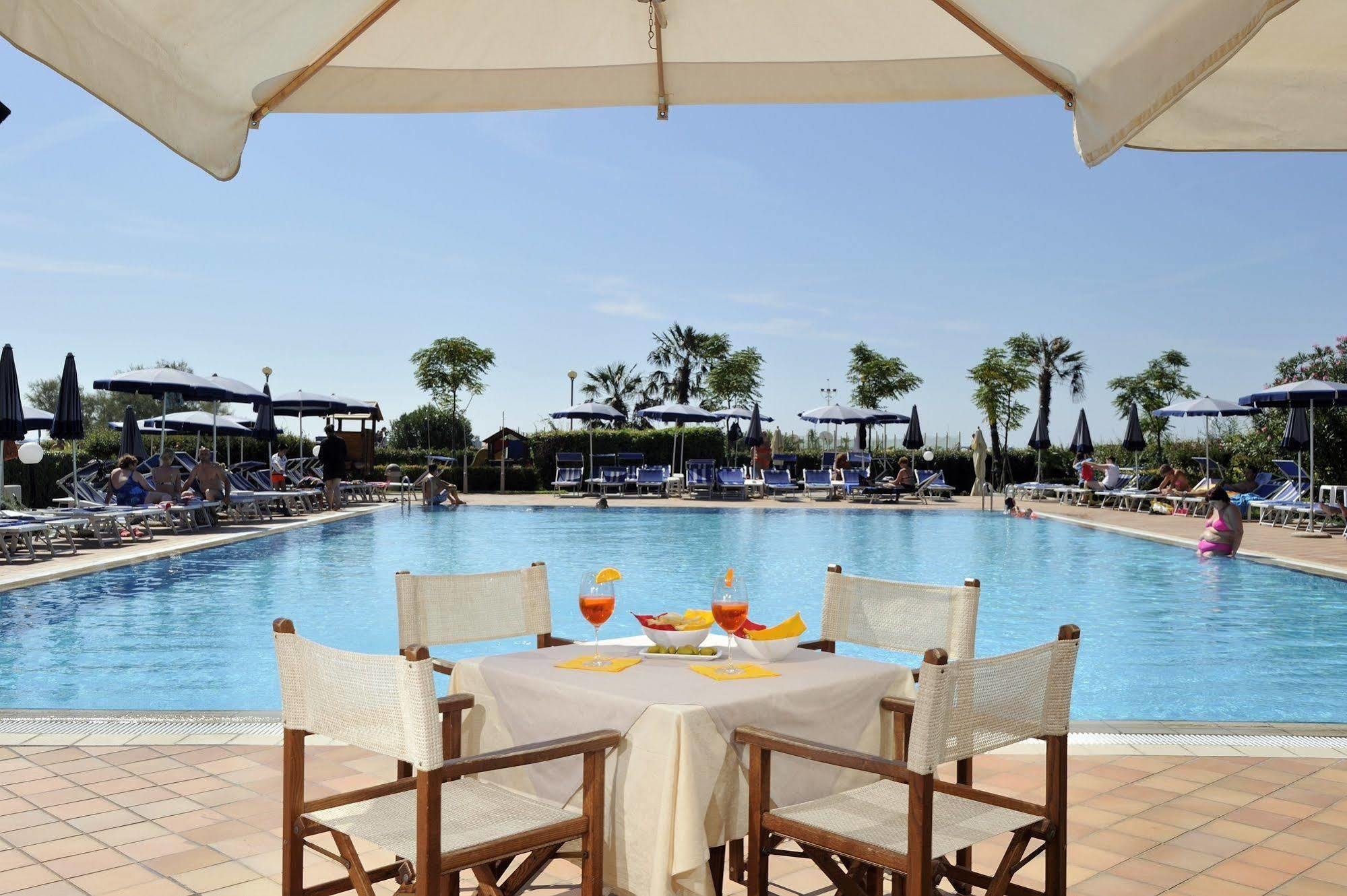 Hotel Royal Bibione Zewnętrze zdjęcie