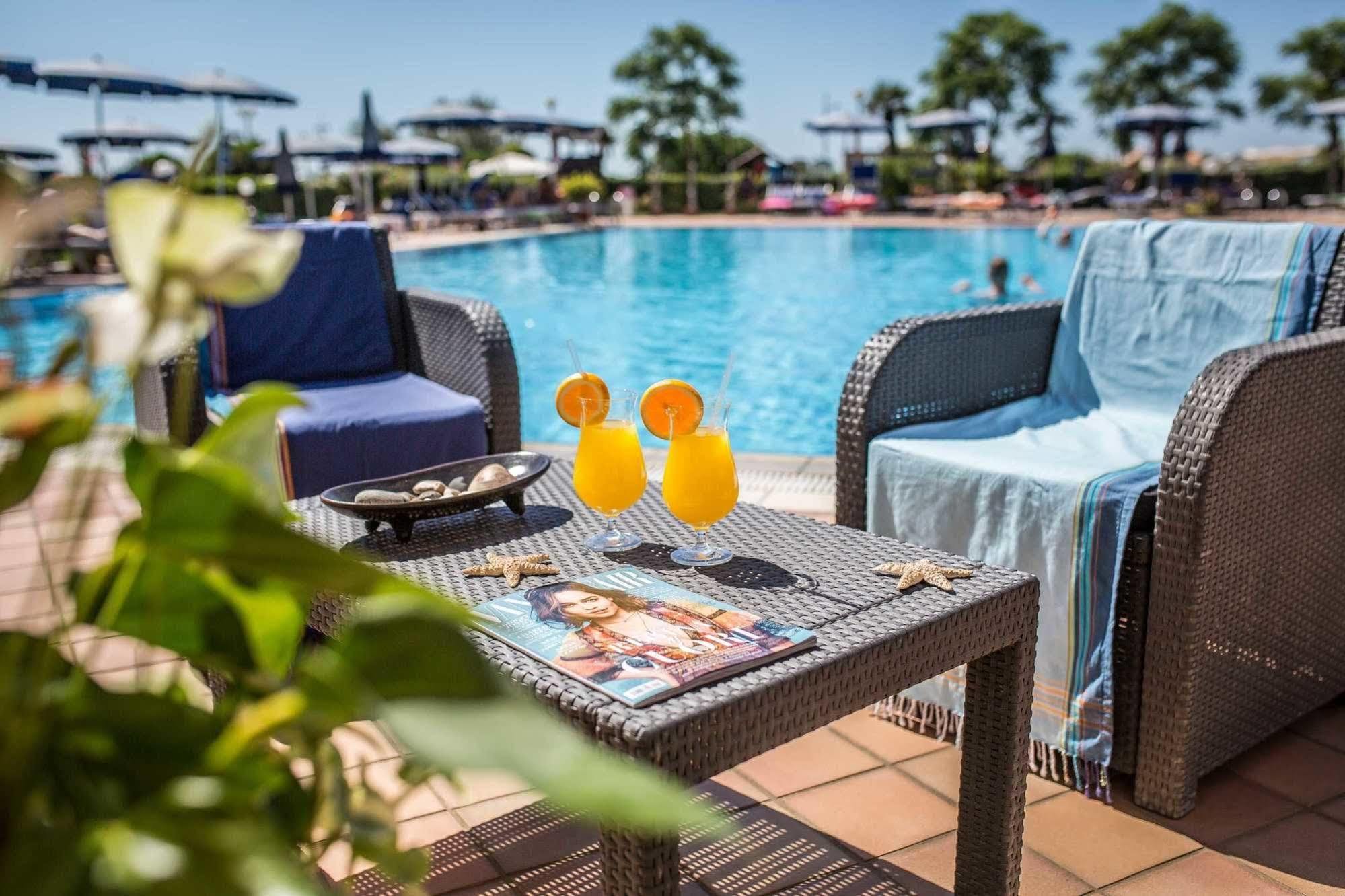 Hotel Royal Bibione Zewnętrze zdjęcie